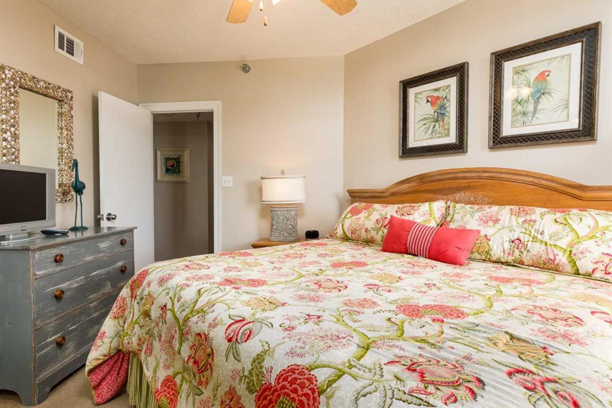 Pelican Pointe By Meyer Vacation *