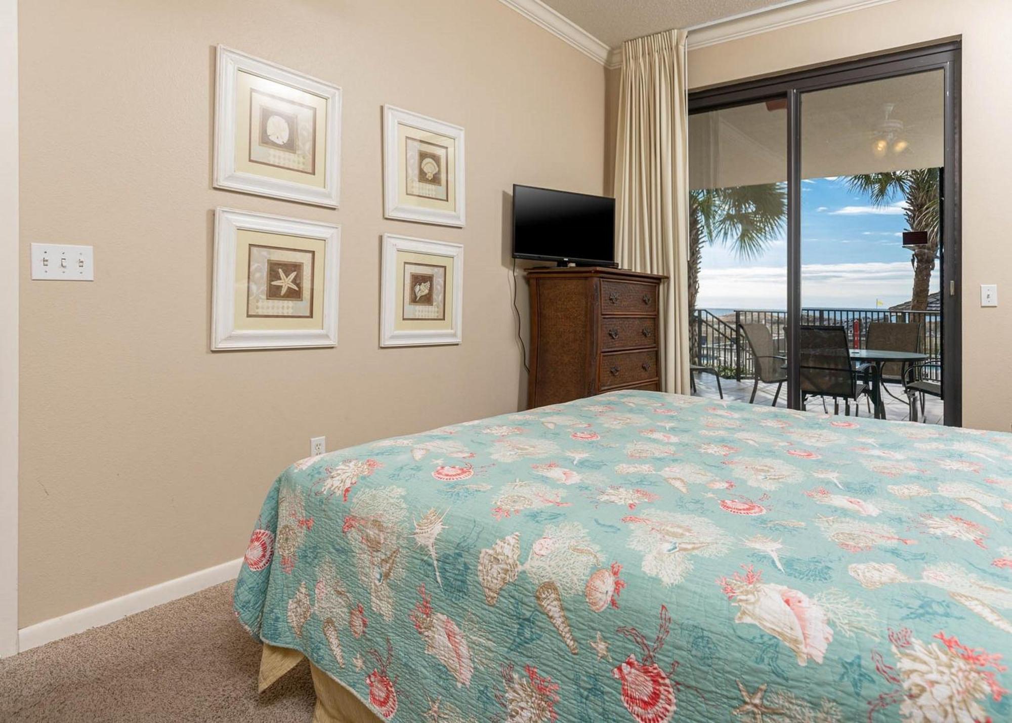 Apartment Phoenix Viii By Brett Robins Vacations