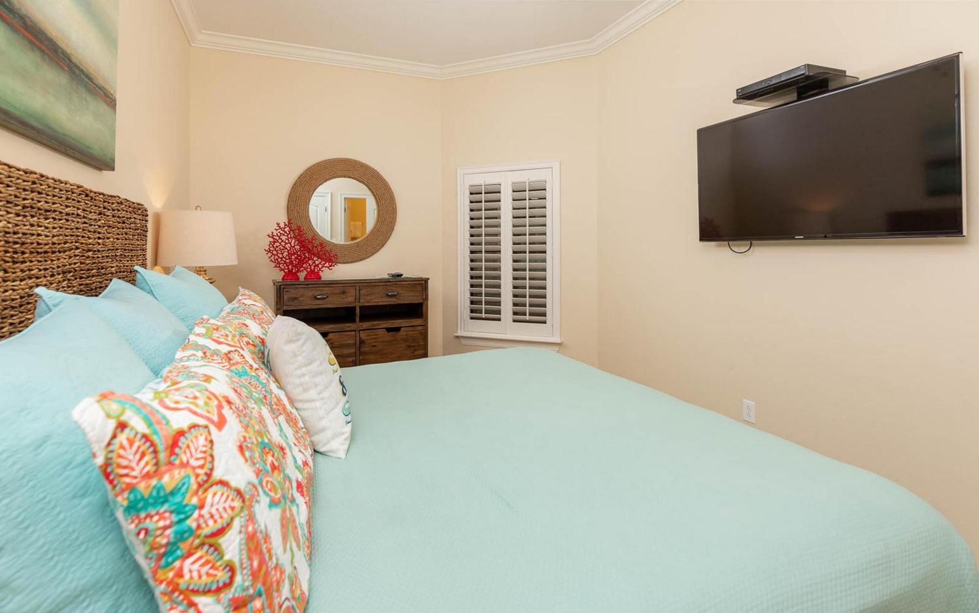 Apartment Phoenix West Ii By Brett Robinson Vacations *