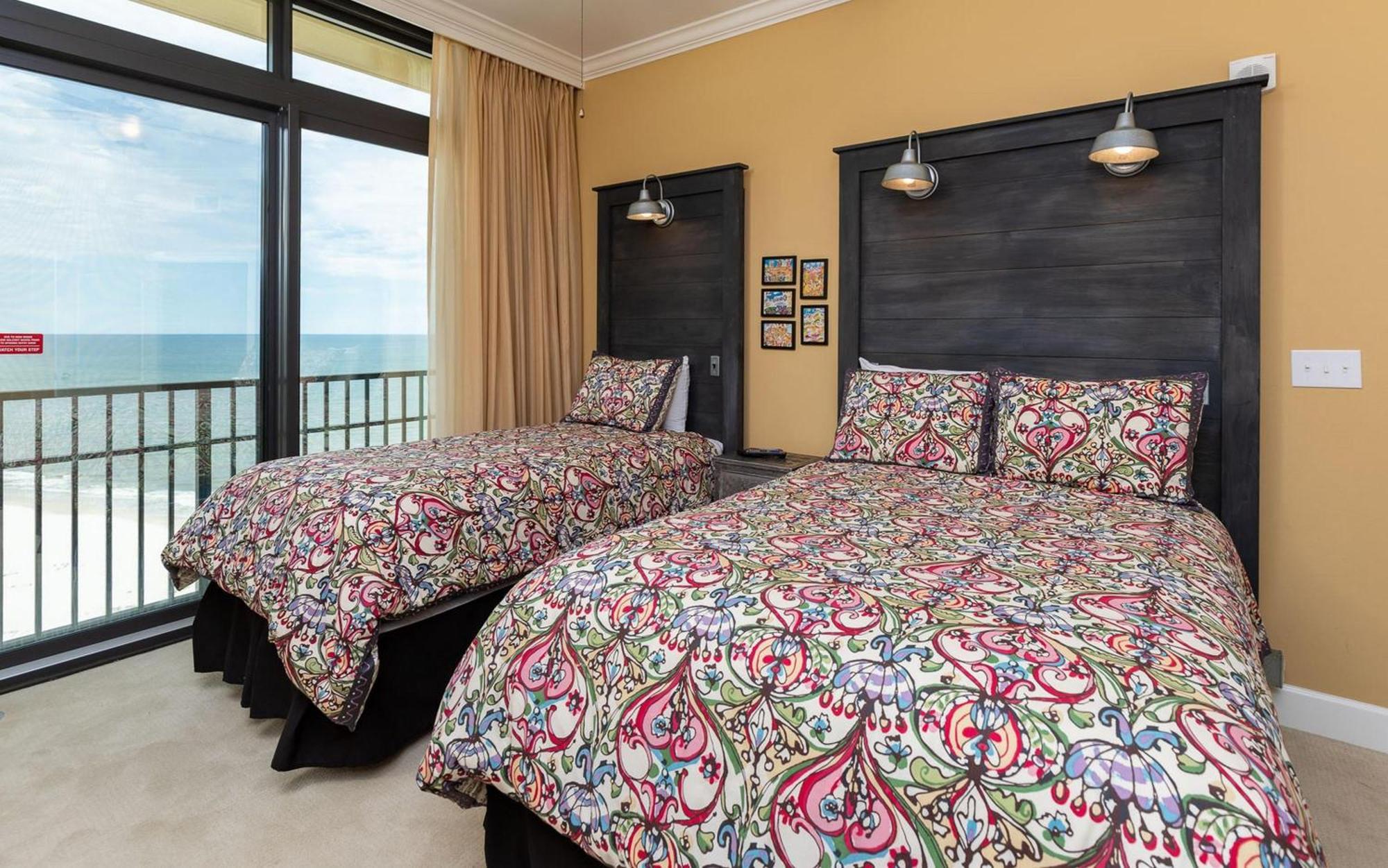 Apartment Phoenix West Ii By Brett Robinson Vacations