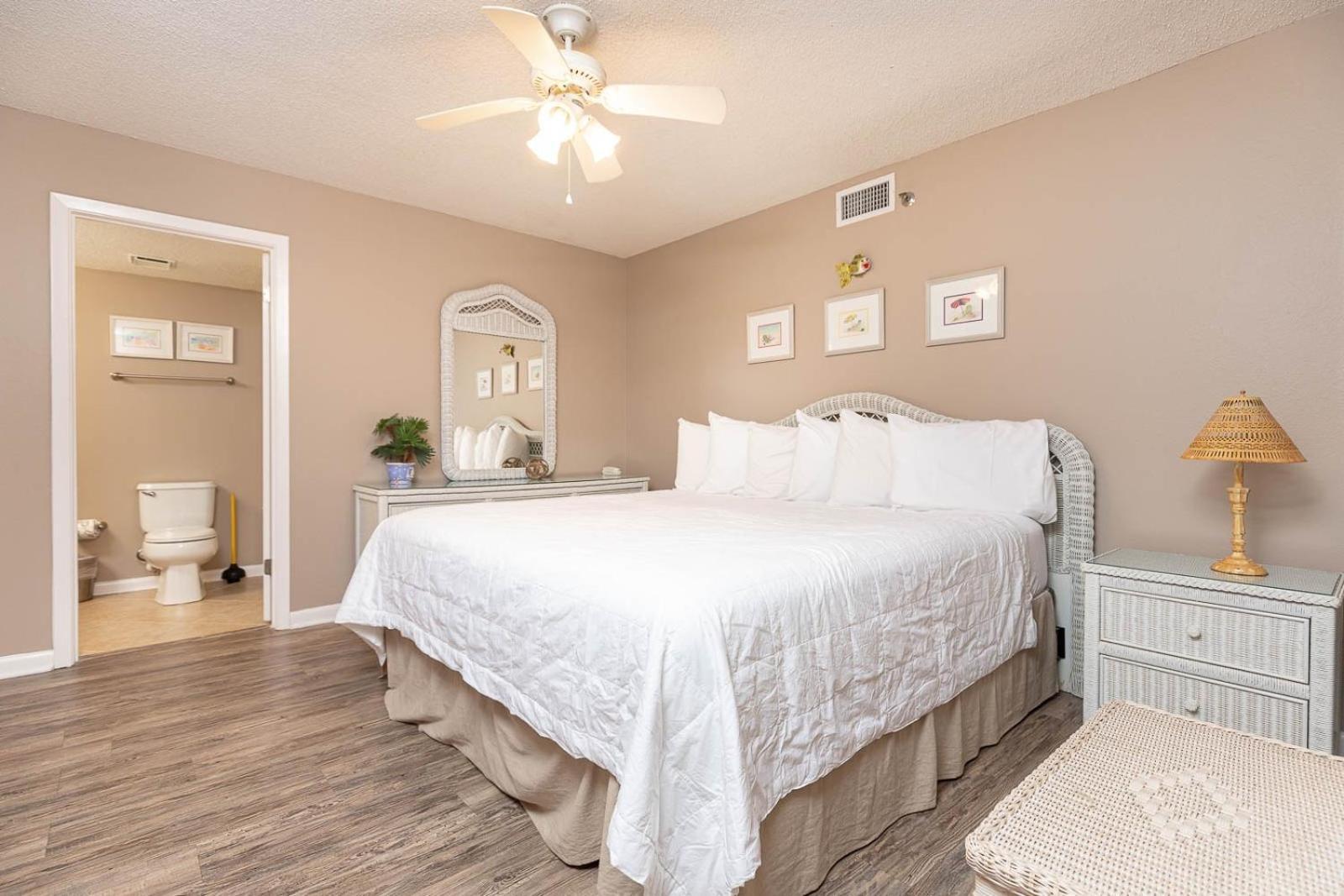 Phoenix East 2 By Brett Robinson Vacations Apartment