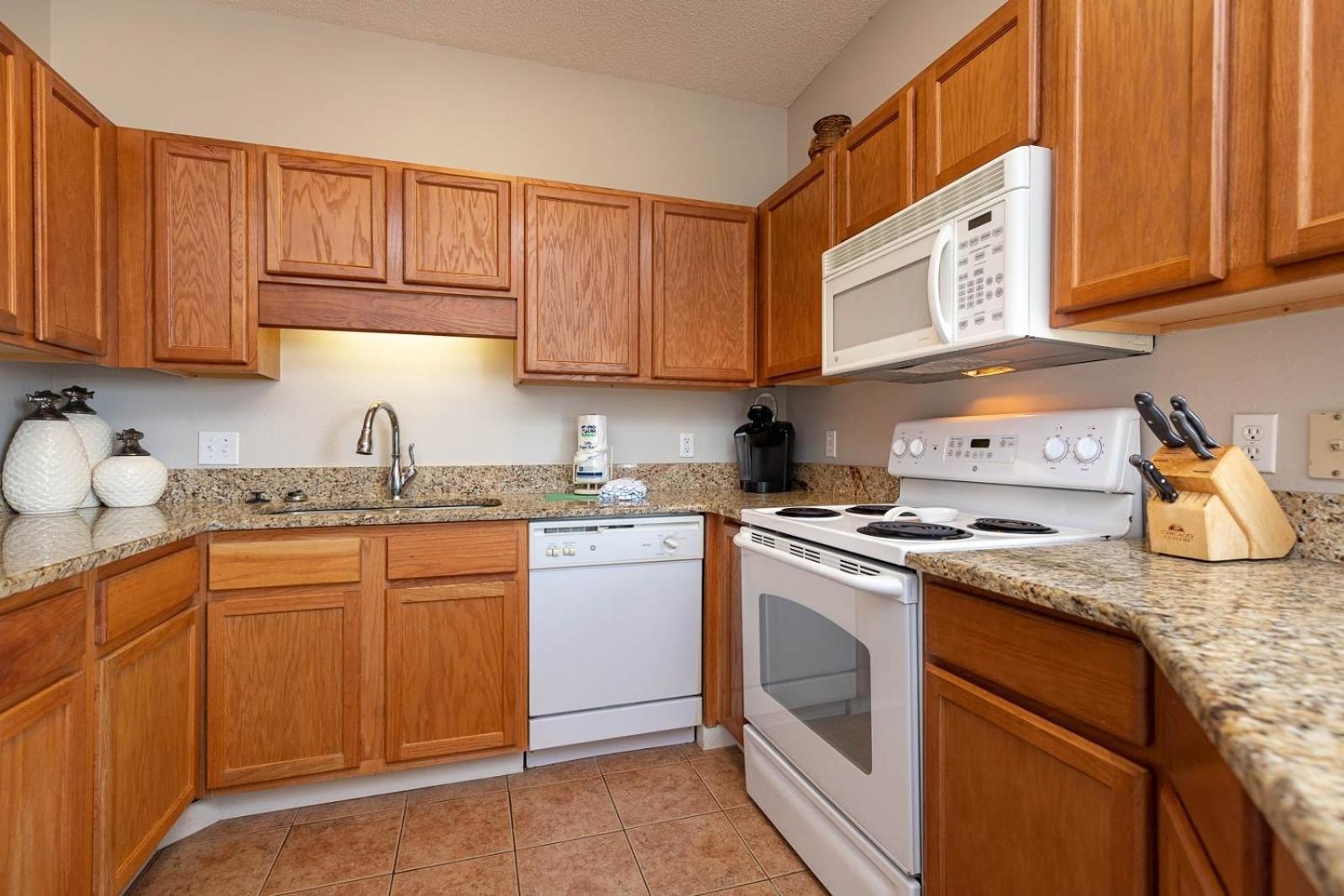 Phoenix East 2 By Brett Robinson Vacations Apartment