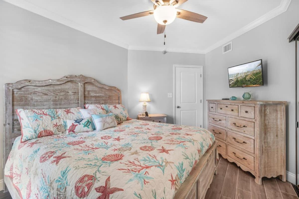 Holiday home Windward Pointe 303 Ideally Located On 3rd Floor Orange Beach