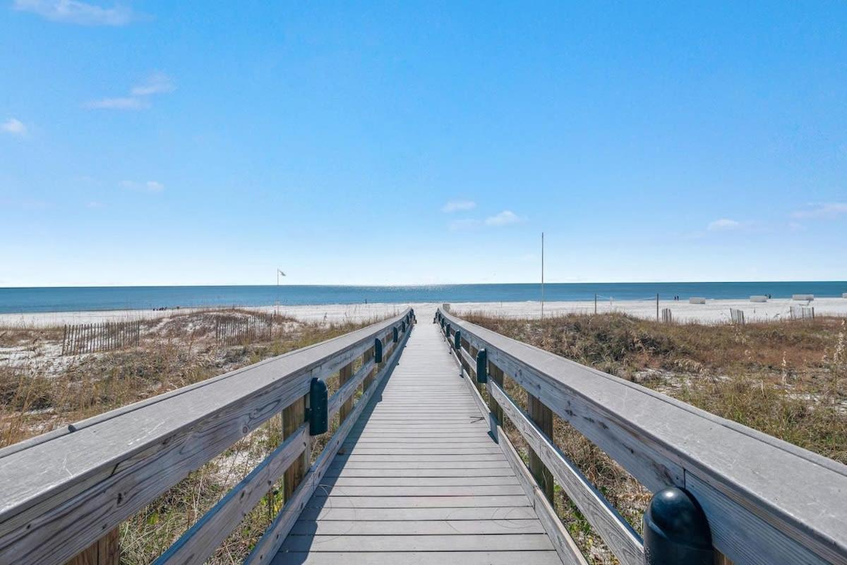 Holiday home Windward Pointe 303 Ideally Located On 3rd Floor Orange Beach