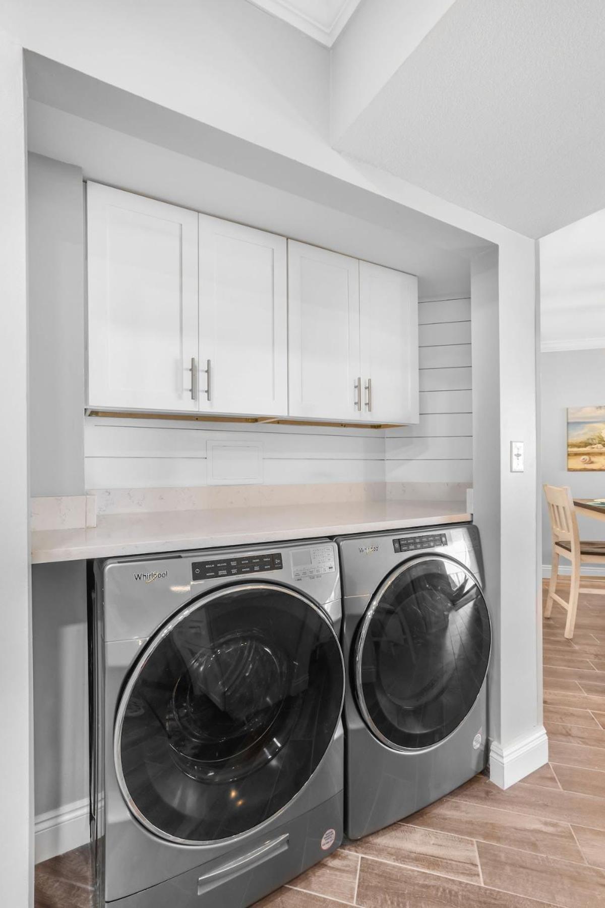 Windward Pointe 303 Ideally Located On 3rd Floor * Orange Beach