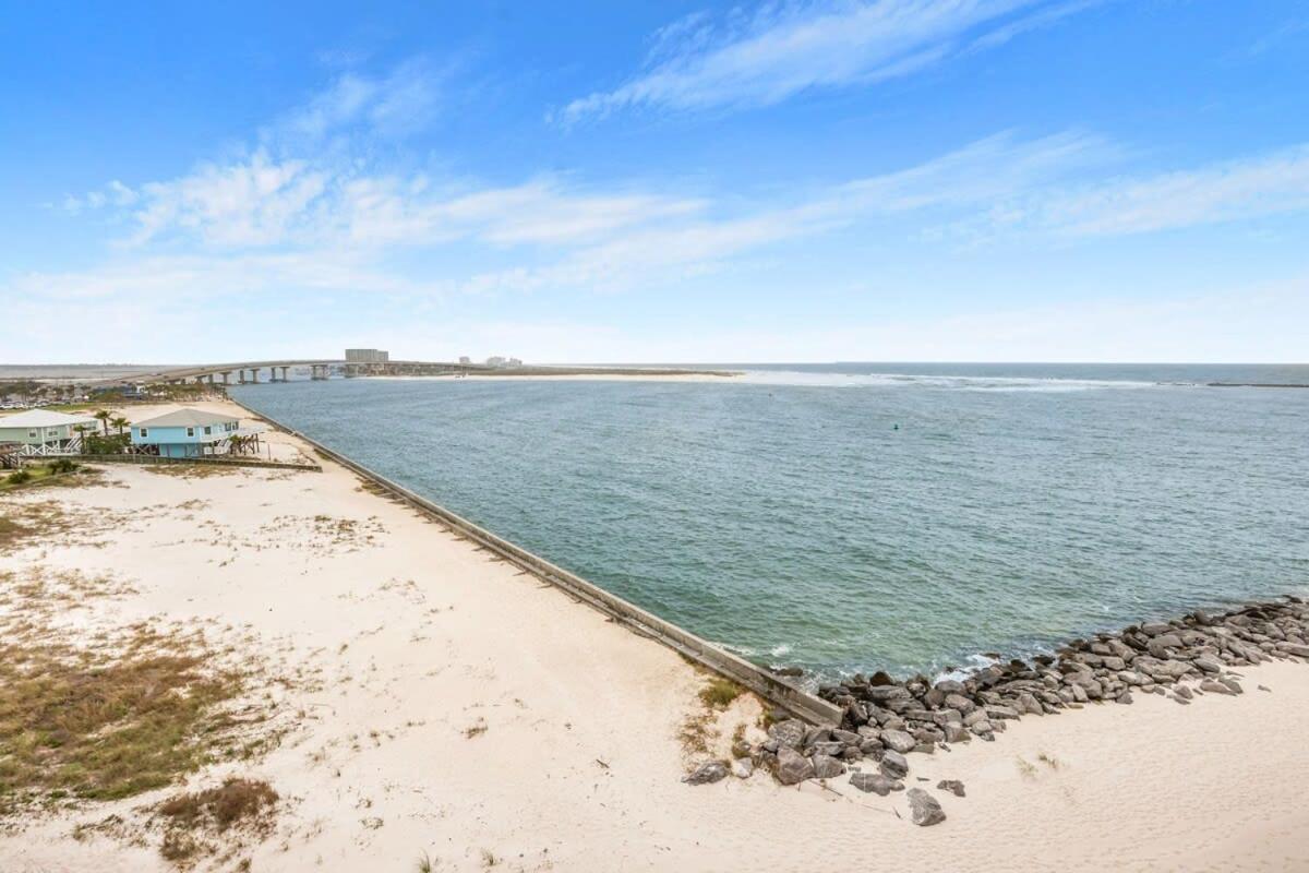 Grand Pointe 502- Gulf-front Water On 2 Sides