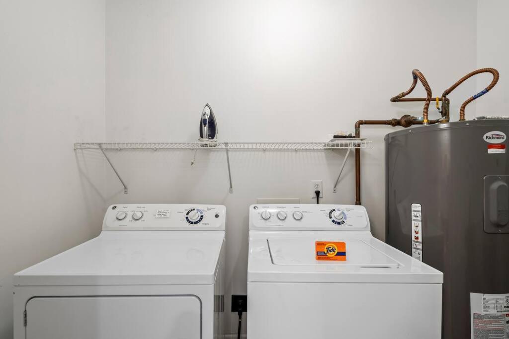 Regency Isle 812 By Liquid Life Apartment *