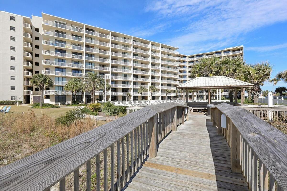 Ssbrc 4210- Direct Beachfront Stunning Views Holiday home *