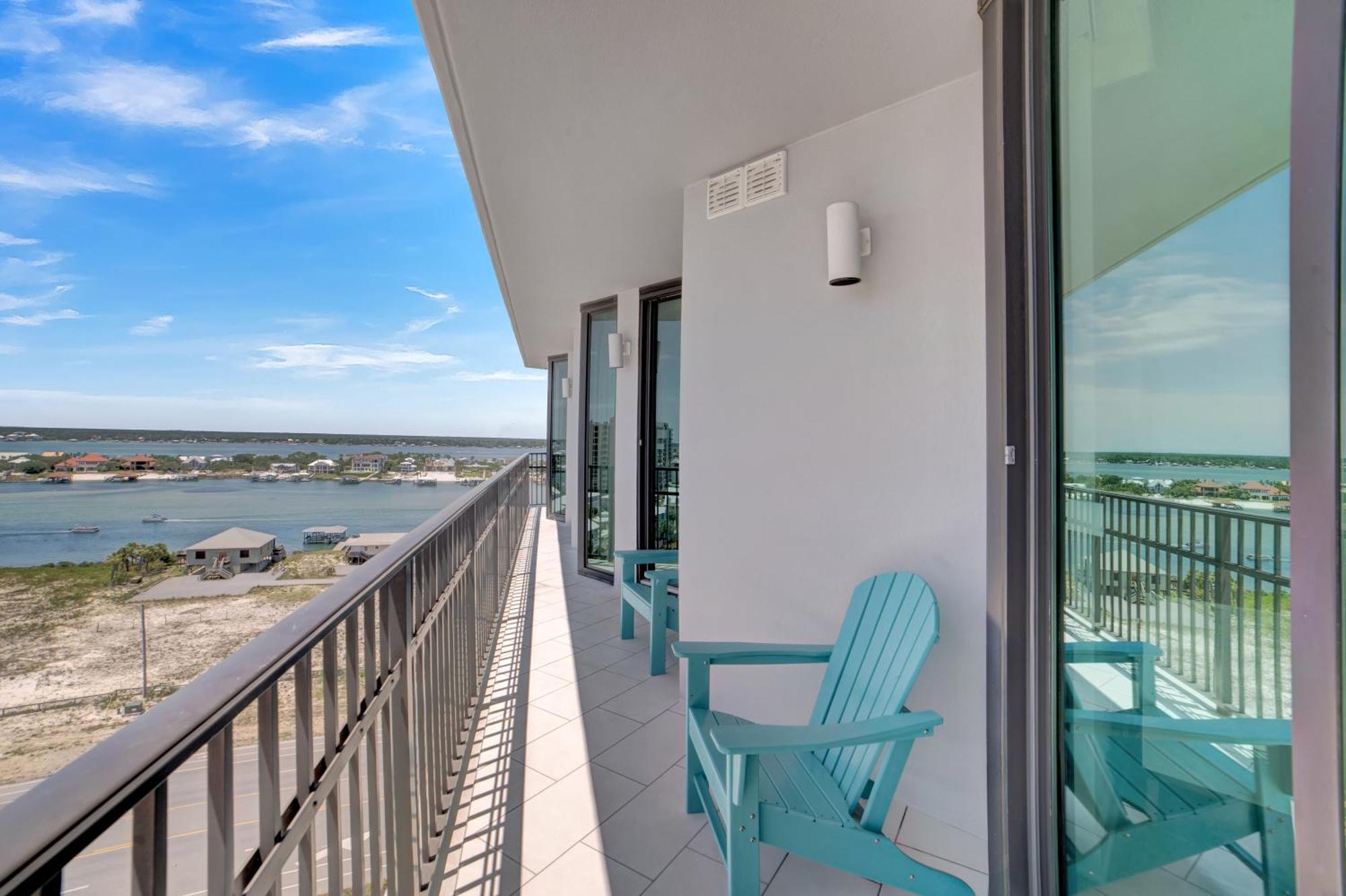 Phoenix Ix 1101 By Liquid Life Apartment