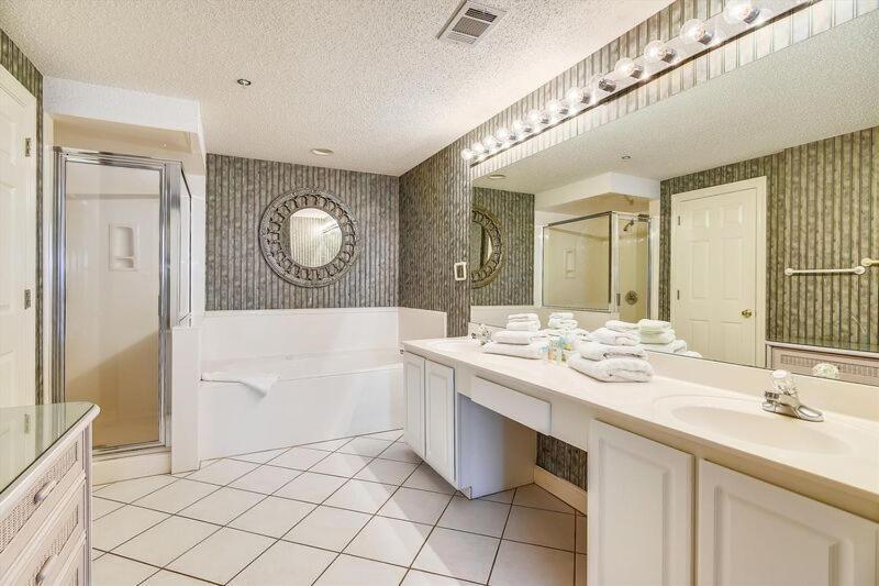 The Enclave Unit 1002 *