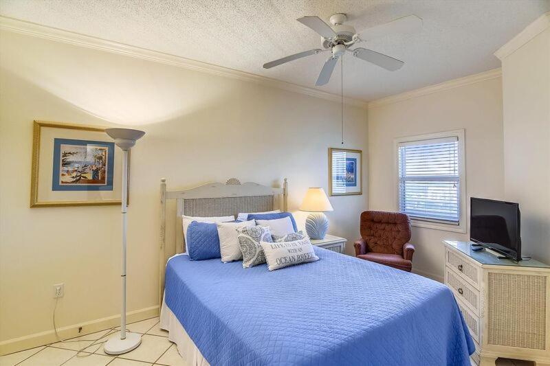Holiday home The Enclave Unit 1002