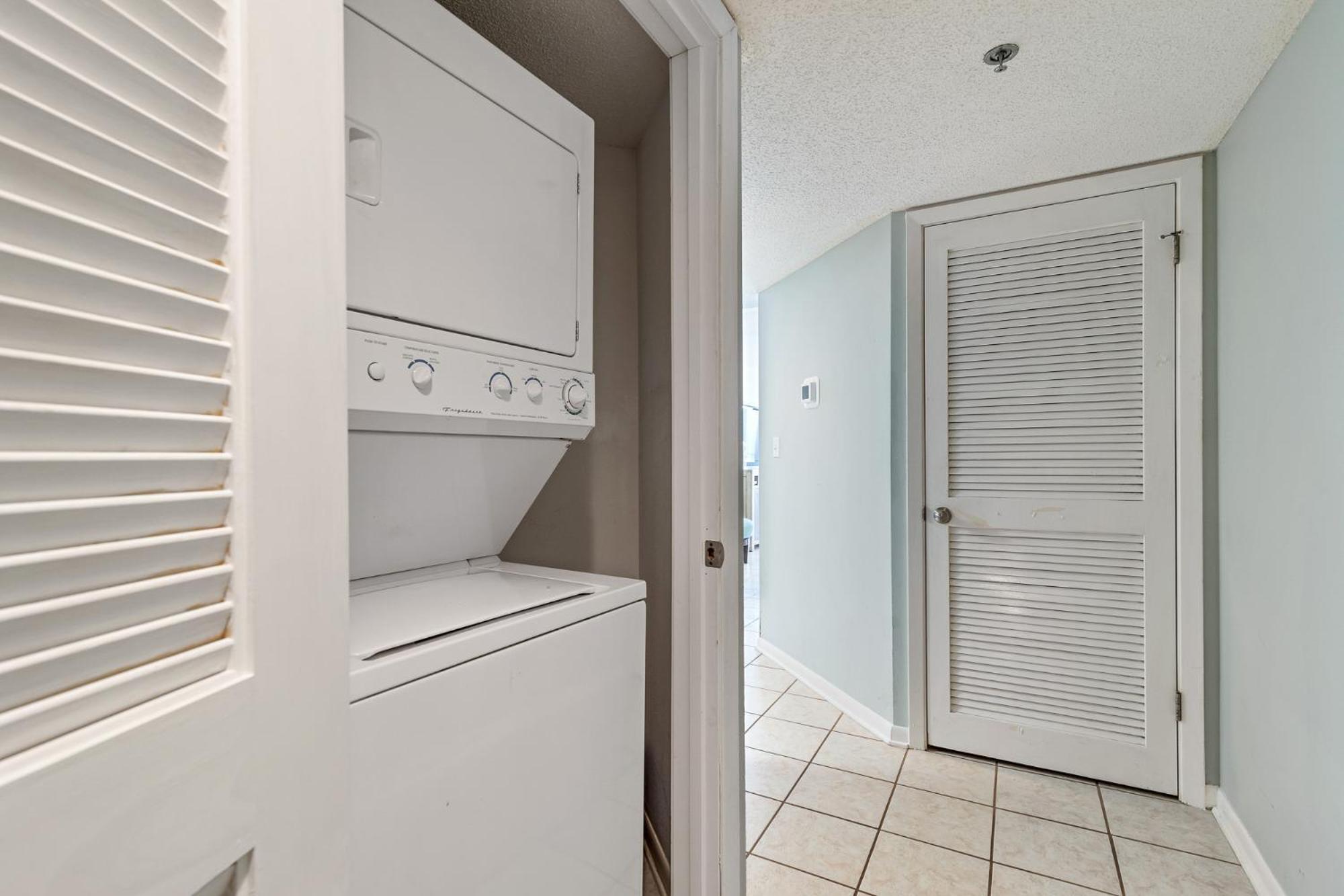 Phoenix 5 Unit 1004 Holiday home *