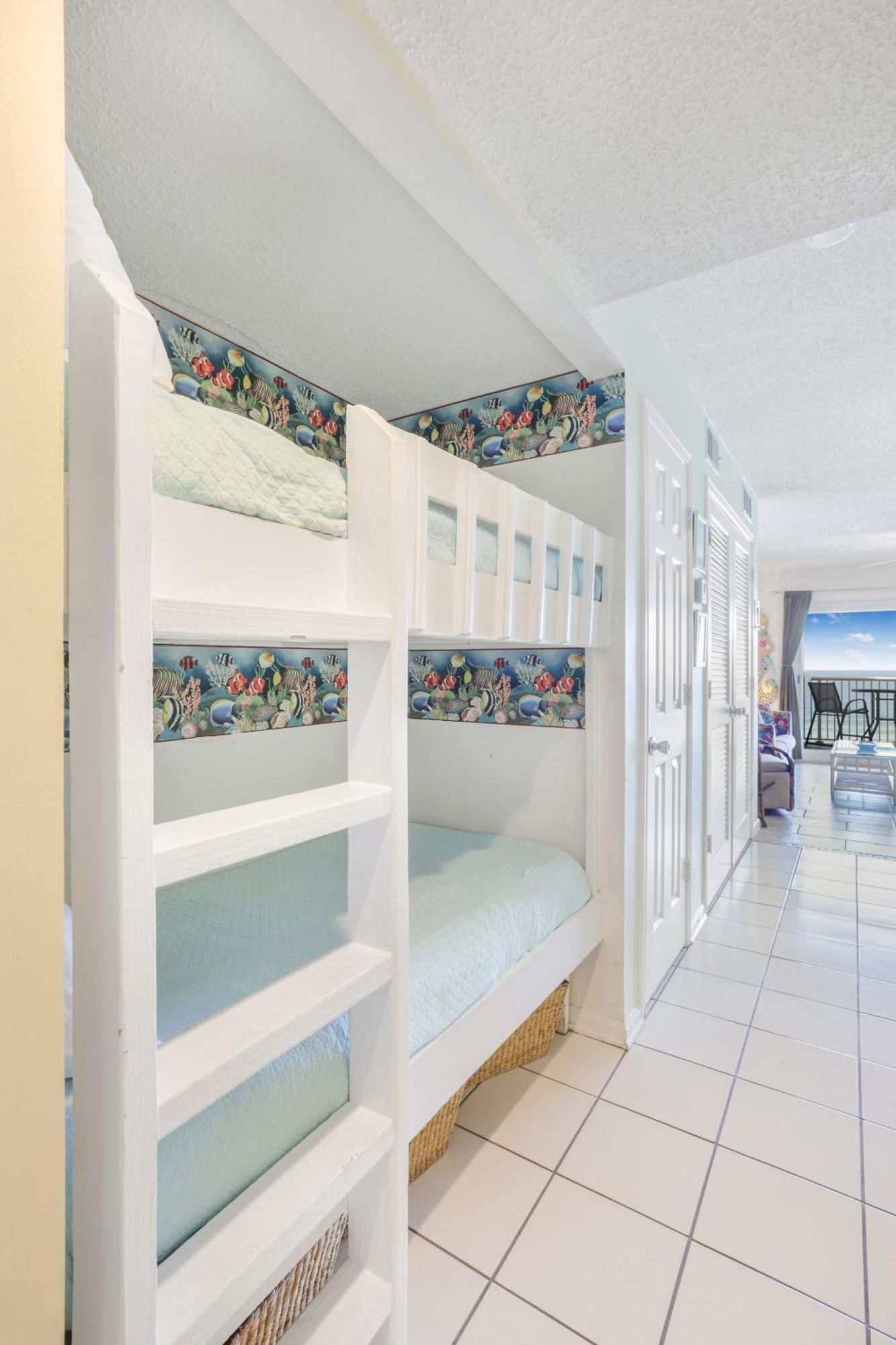 Holiday home Tradewinds 602- Beachfront Heated Indoor Pool