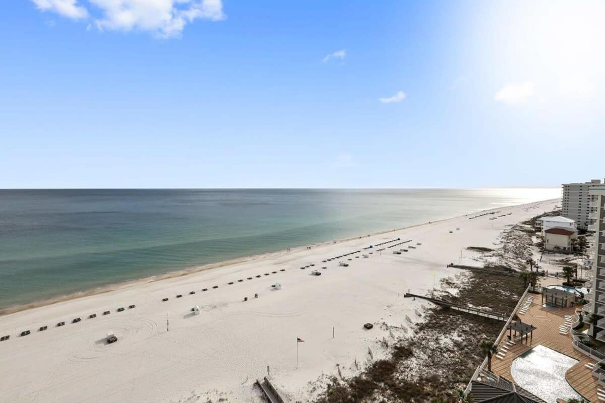 Windward Pointe 1401-large Balcony Views *