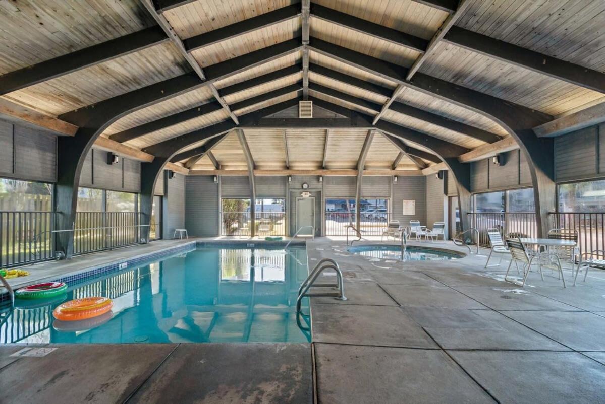 Windward Pointe 1401-large Balcony Views Holiday home *