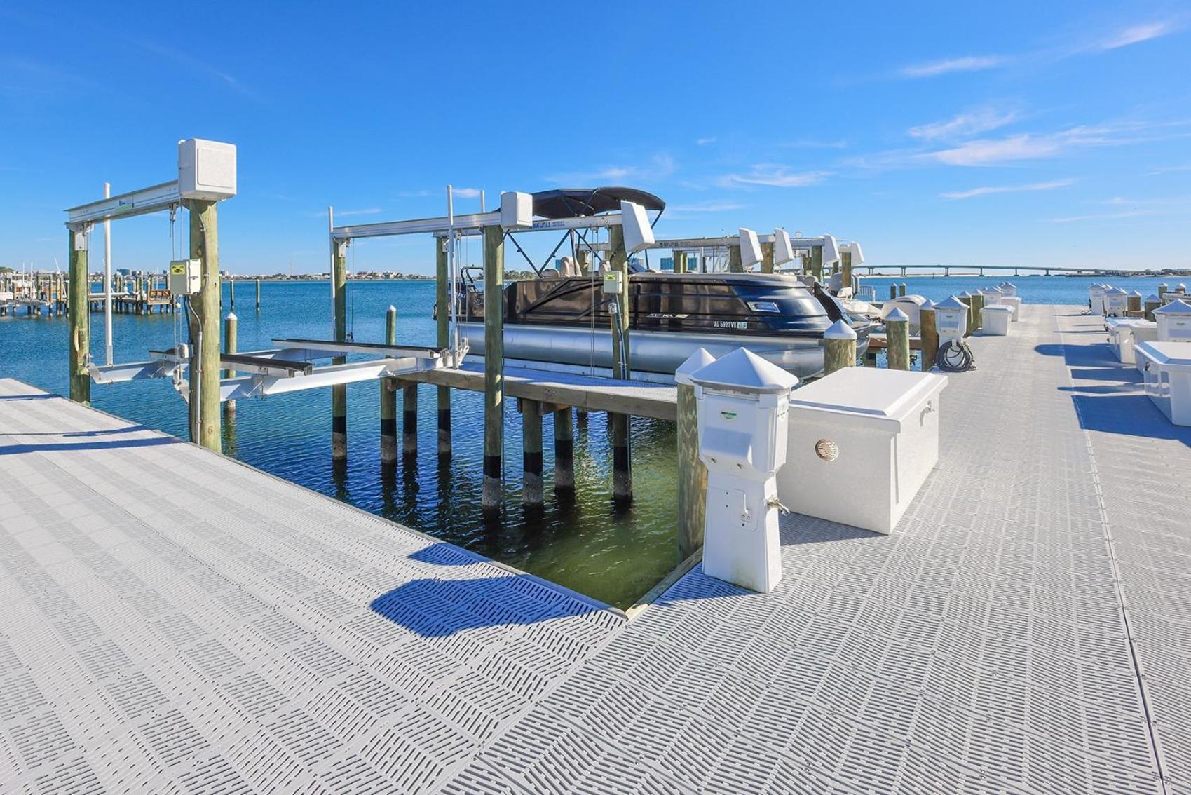 Apartment Phoenix On The Bay 2 By Brett Robinson Vacations Orange Beach