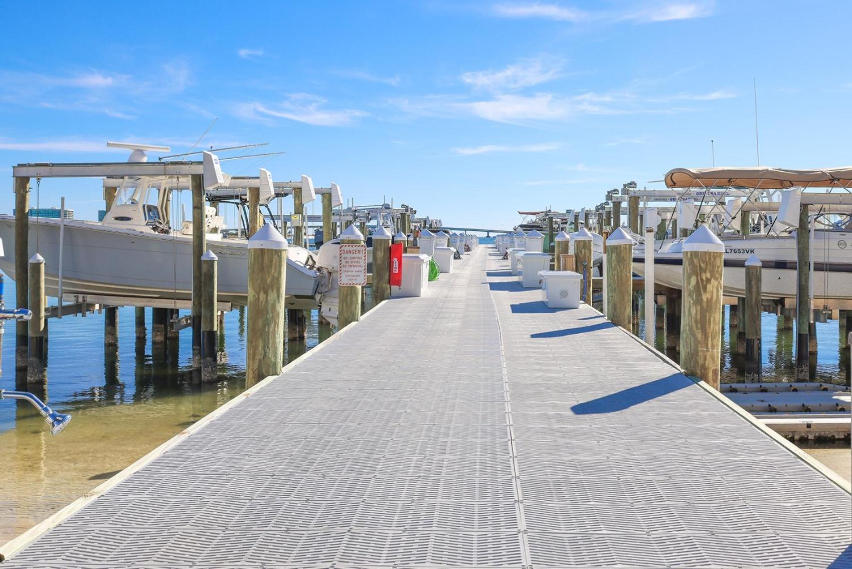 Phoenix On The Bay 2 By Brett Robinson Vacations Orange Beach