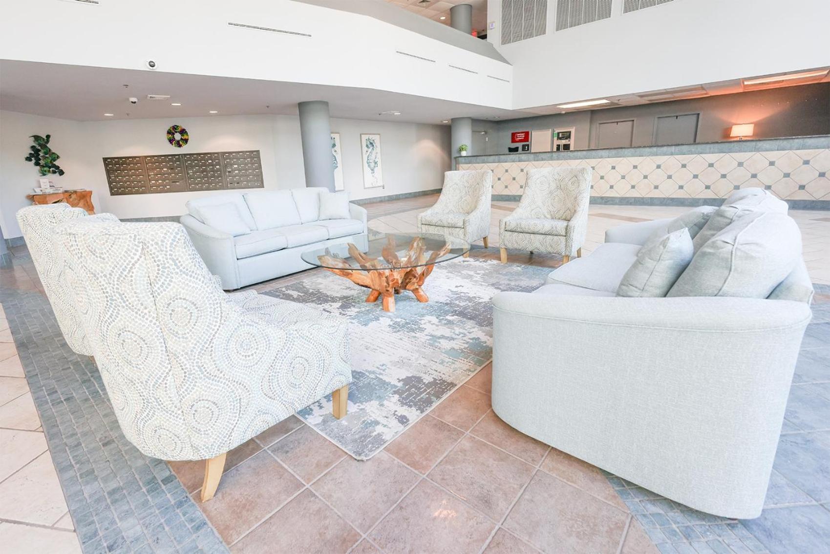 Phoenix On The Bay 2 By Brett Robinson Vacations Apartment *