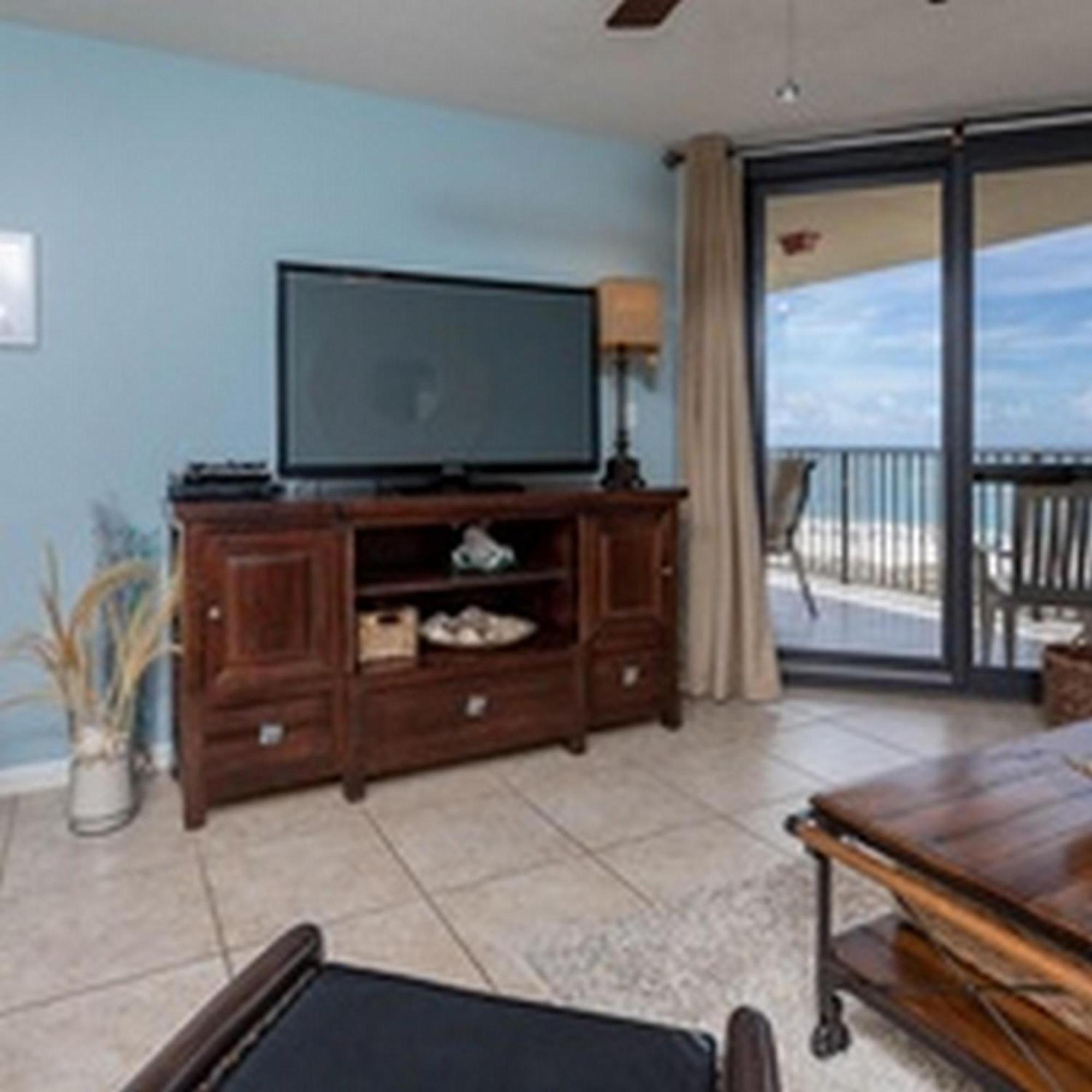 Apartment Phoenix Vi By Brett Robinson Vacations