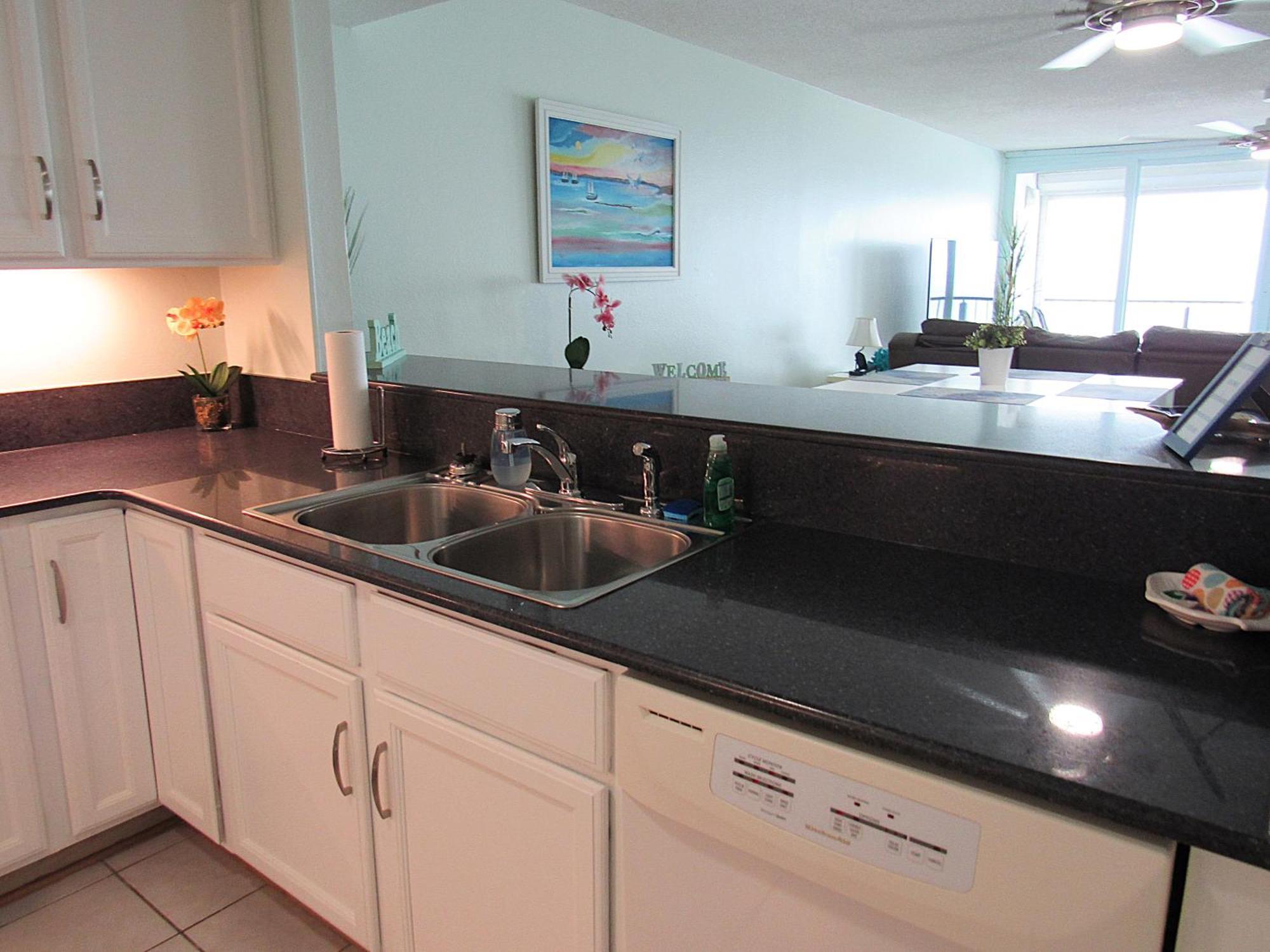 Breakers 2 Bedrooms 2 Baths *