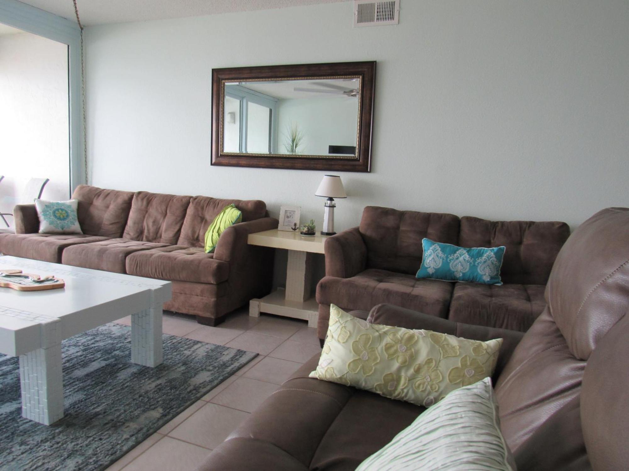 Breakers 2 Bedrooms 2 Baths Apartment