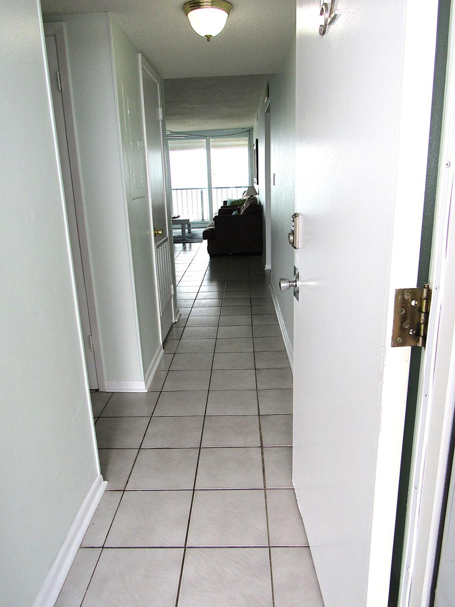 Breakers 2 Bedrooms 2 Baths *
