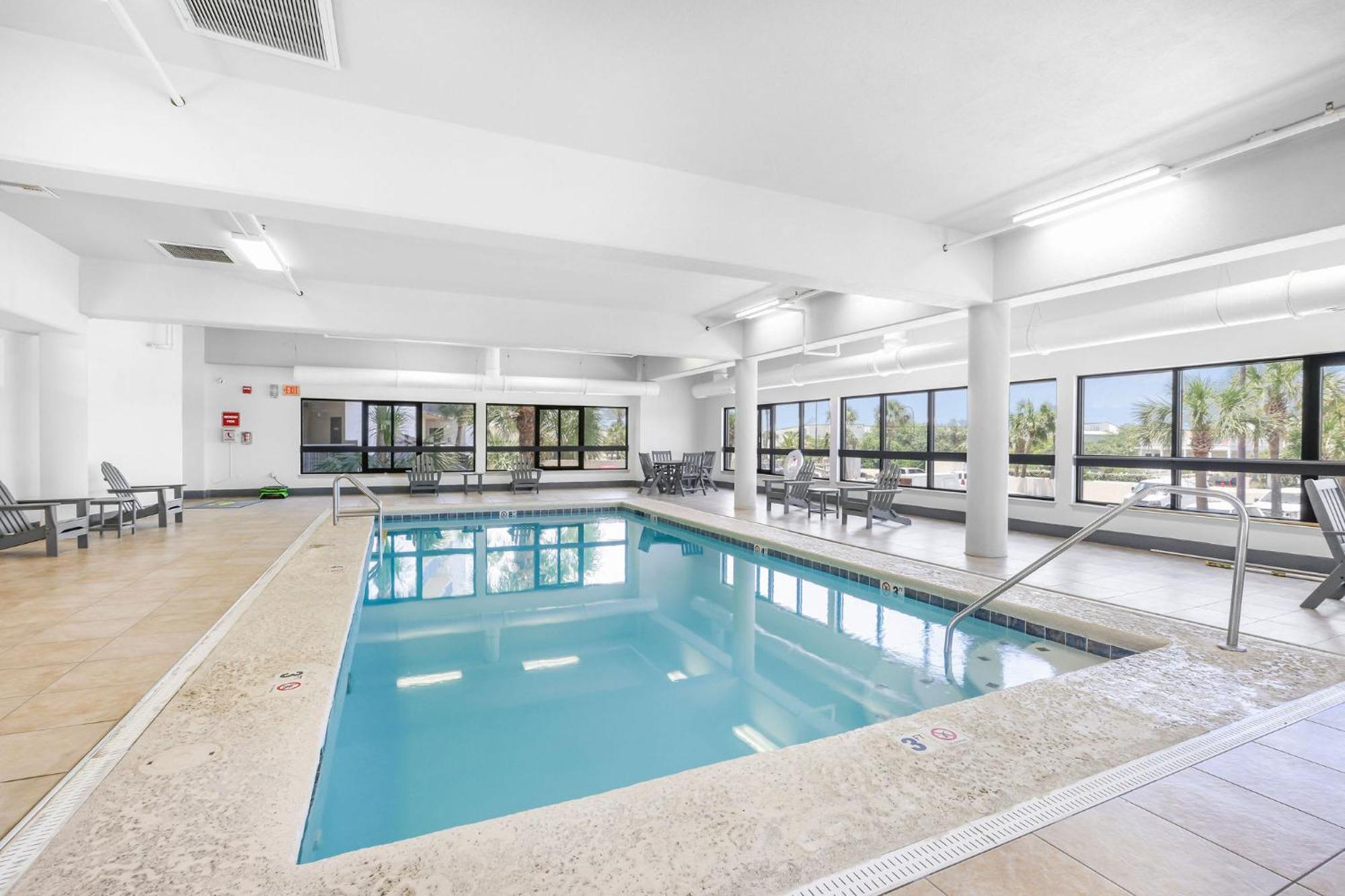 Palms 404- 4th Floor Corner Unit
