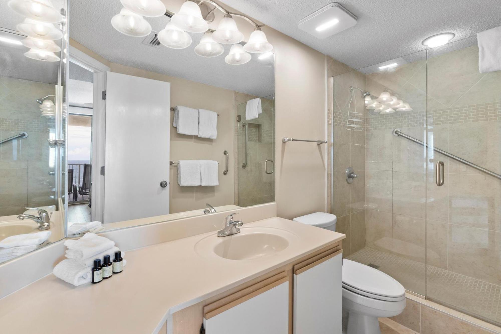White Caps 1102 By Liquid Life Holiday home Orange Beach