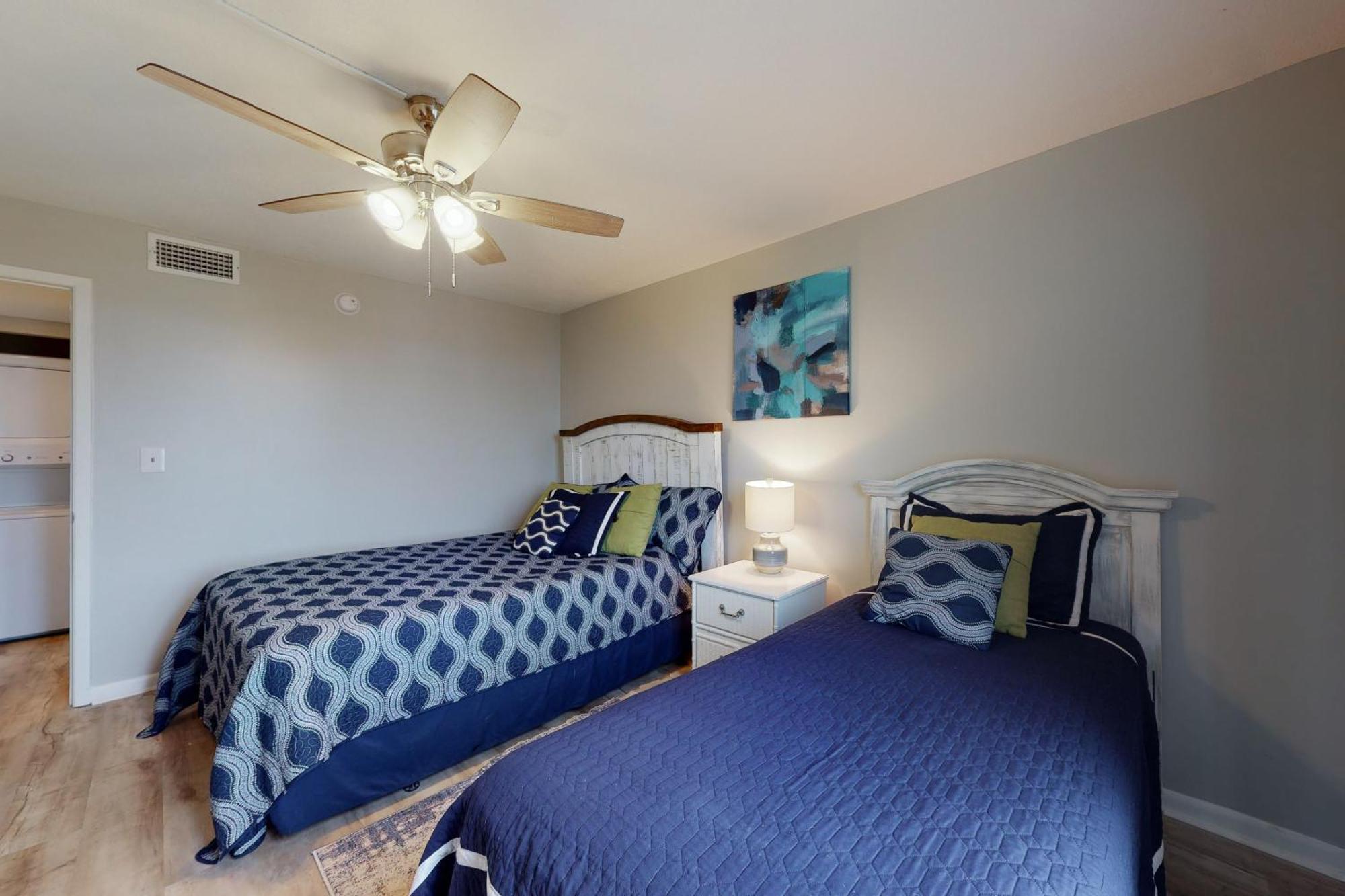 Romar Tower Beachfront Apartment
