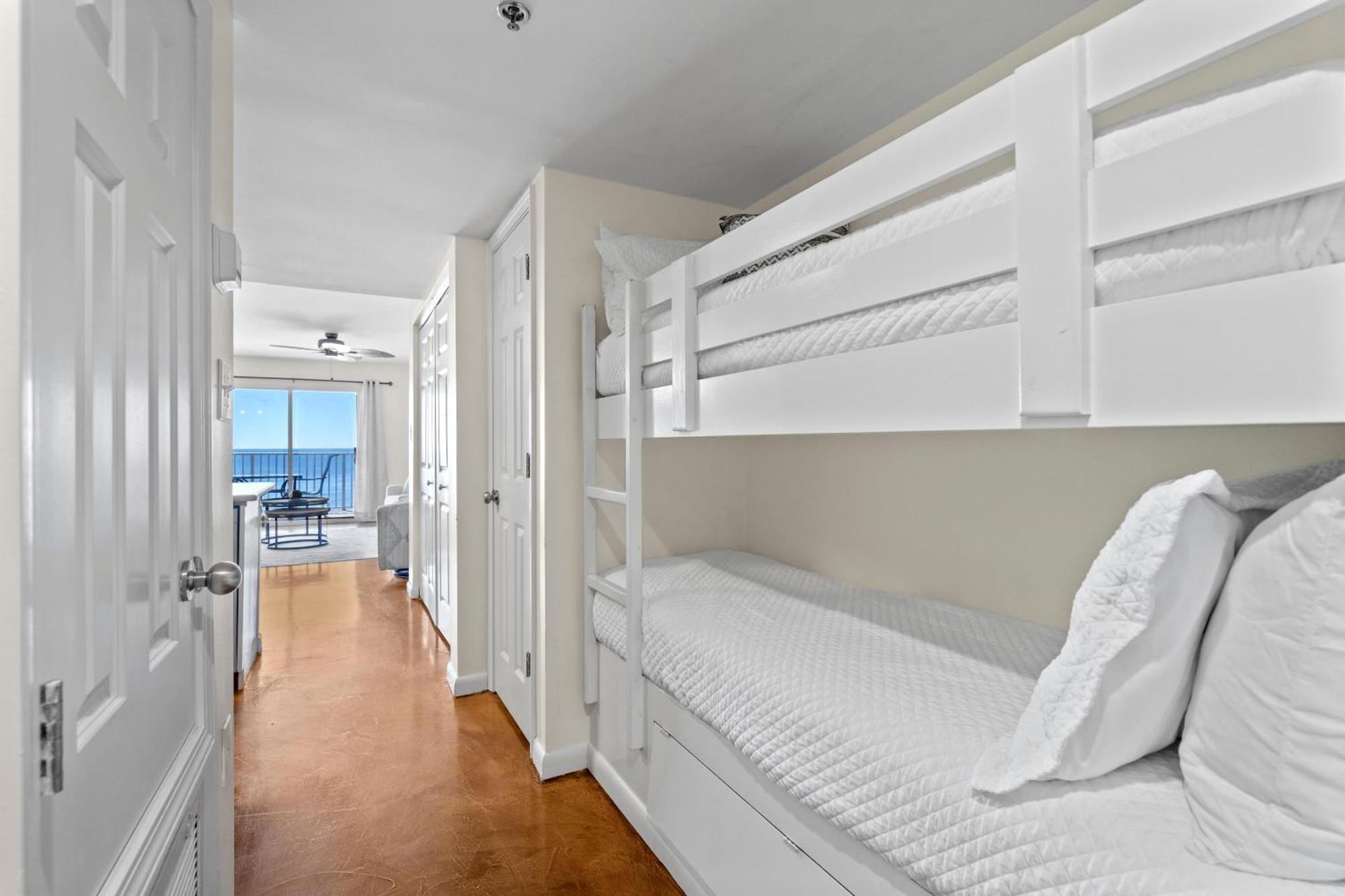 Apartment Four Winds 603 By Liquid Life *