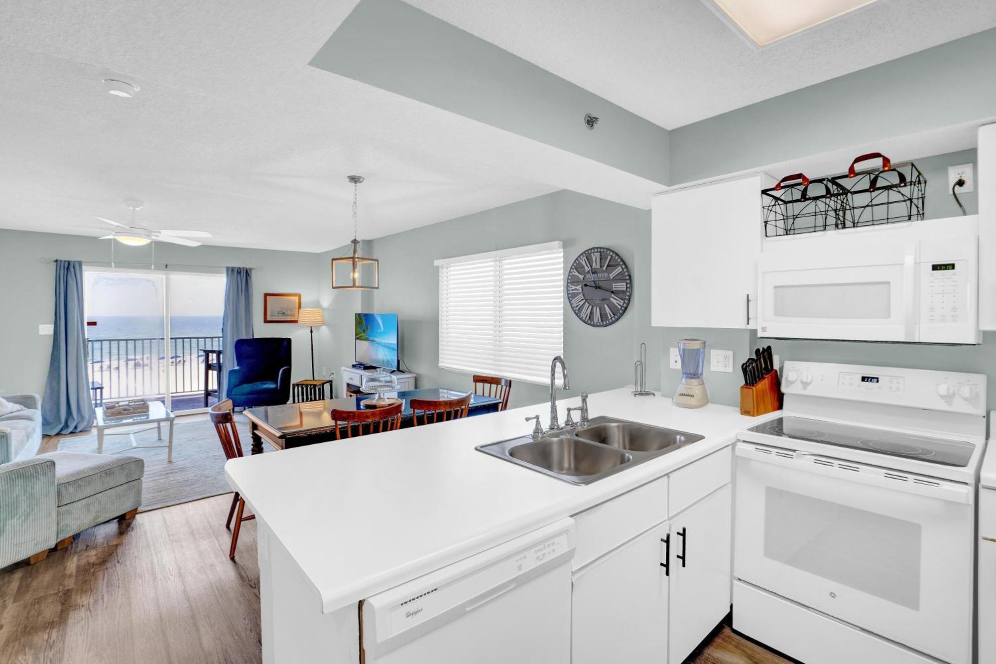 Four Winds 304 By Liquid Life Apartment