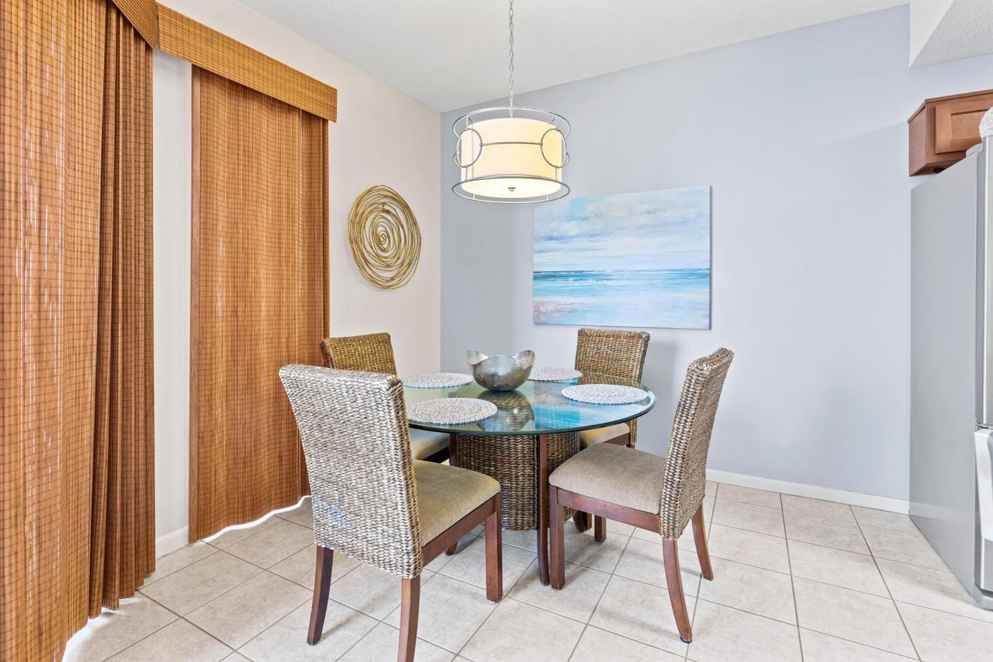 Phoenix V 1411 By Liquid Life Apartment *