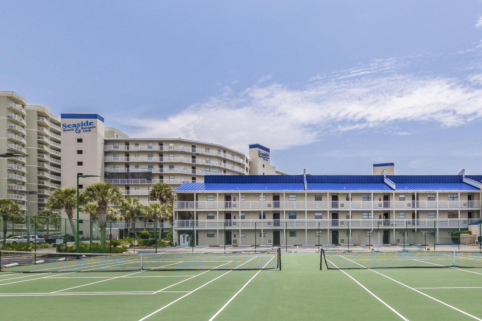 Seaside & Racquet *