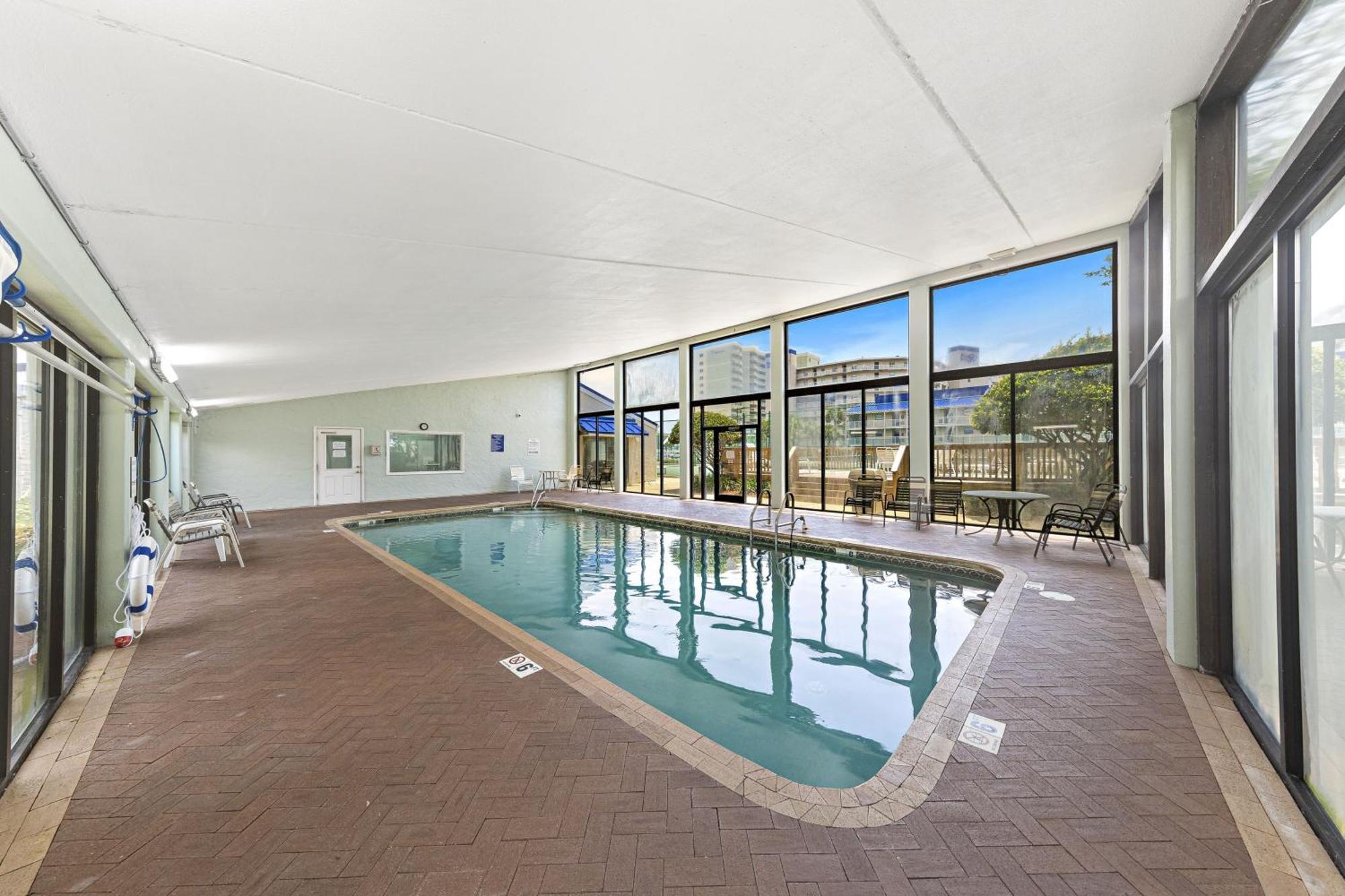 Apartment Seaside & Racquet