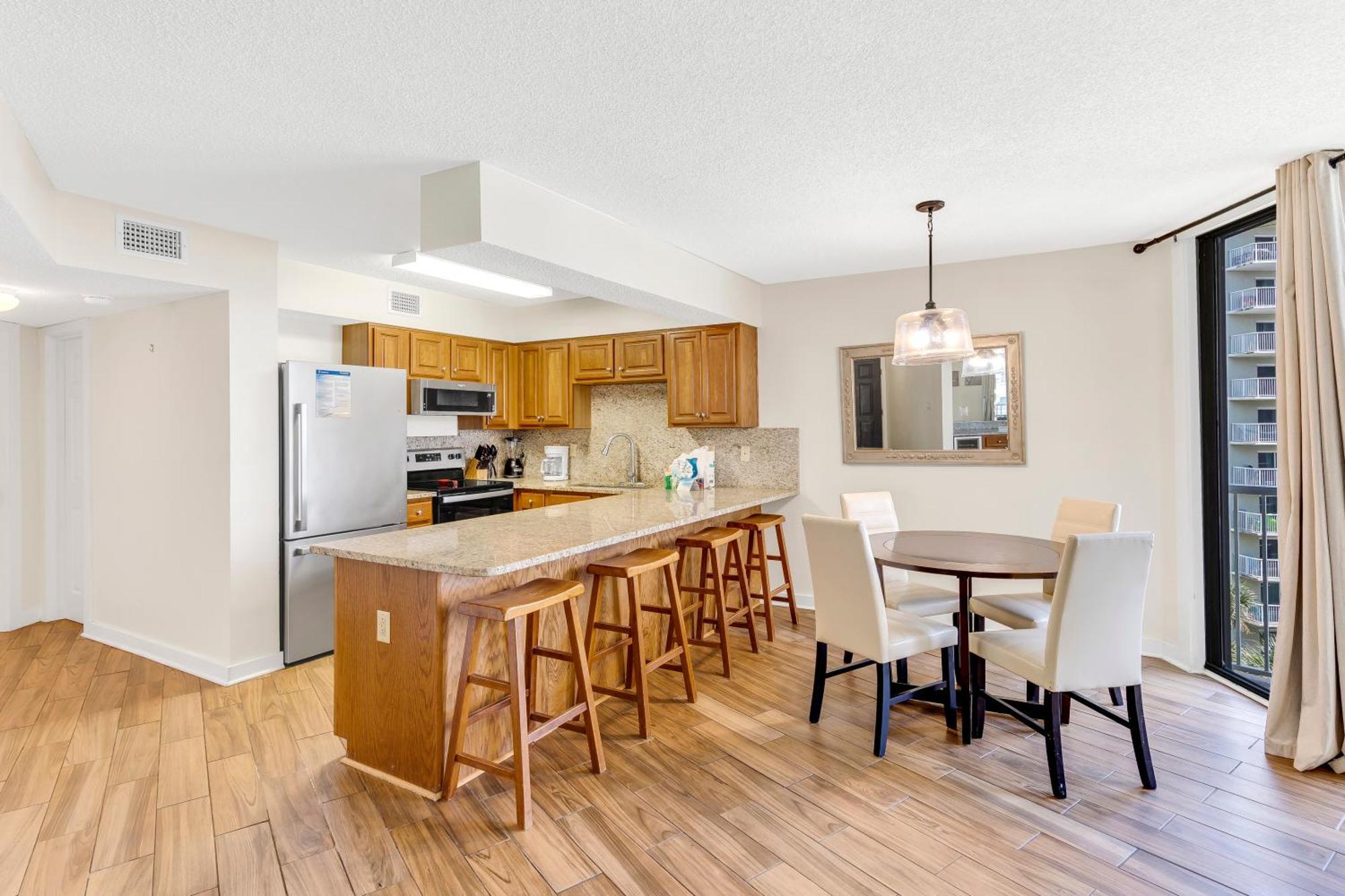 Apartment Seaside & Racquet Orange Beach