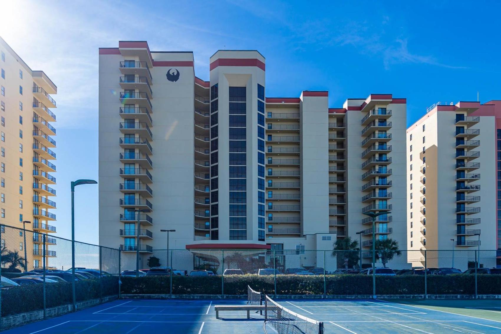 Apartment Phoenix Iii 3034