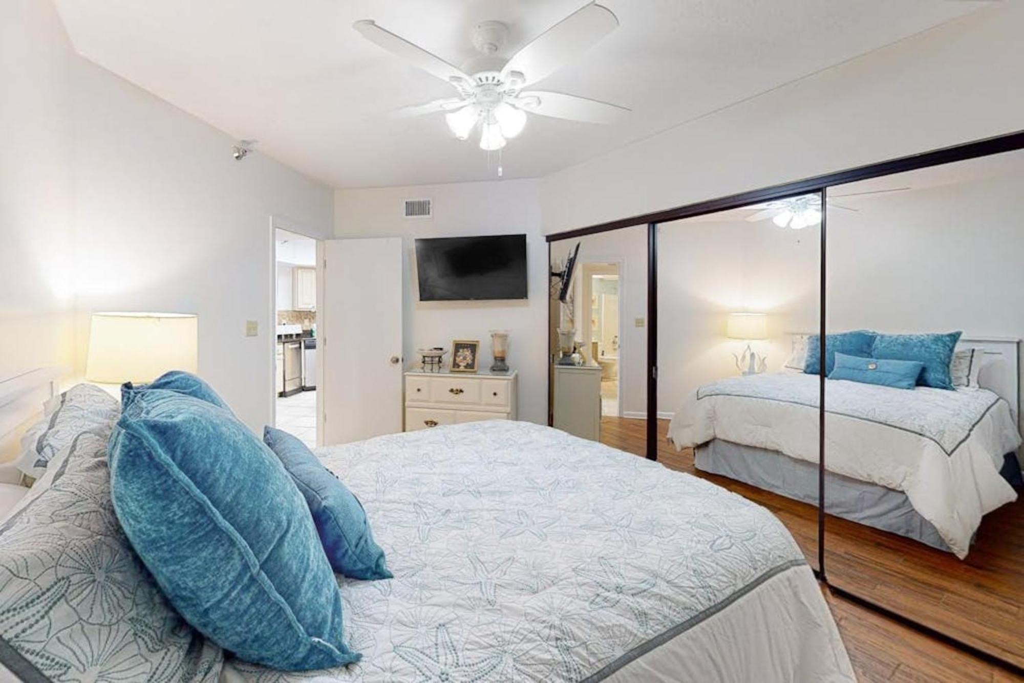 White Caps Apartment Orange Beach