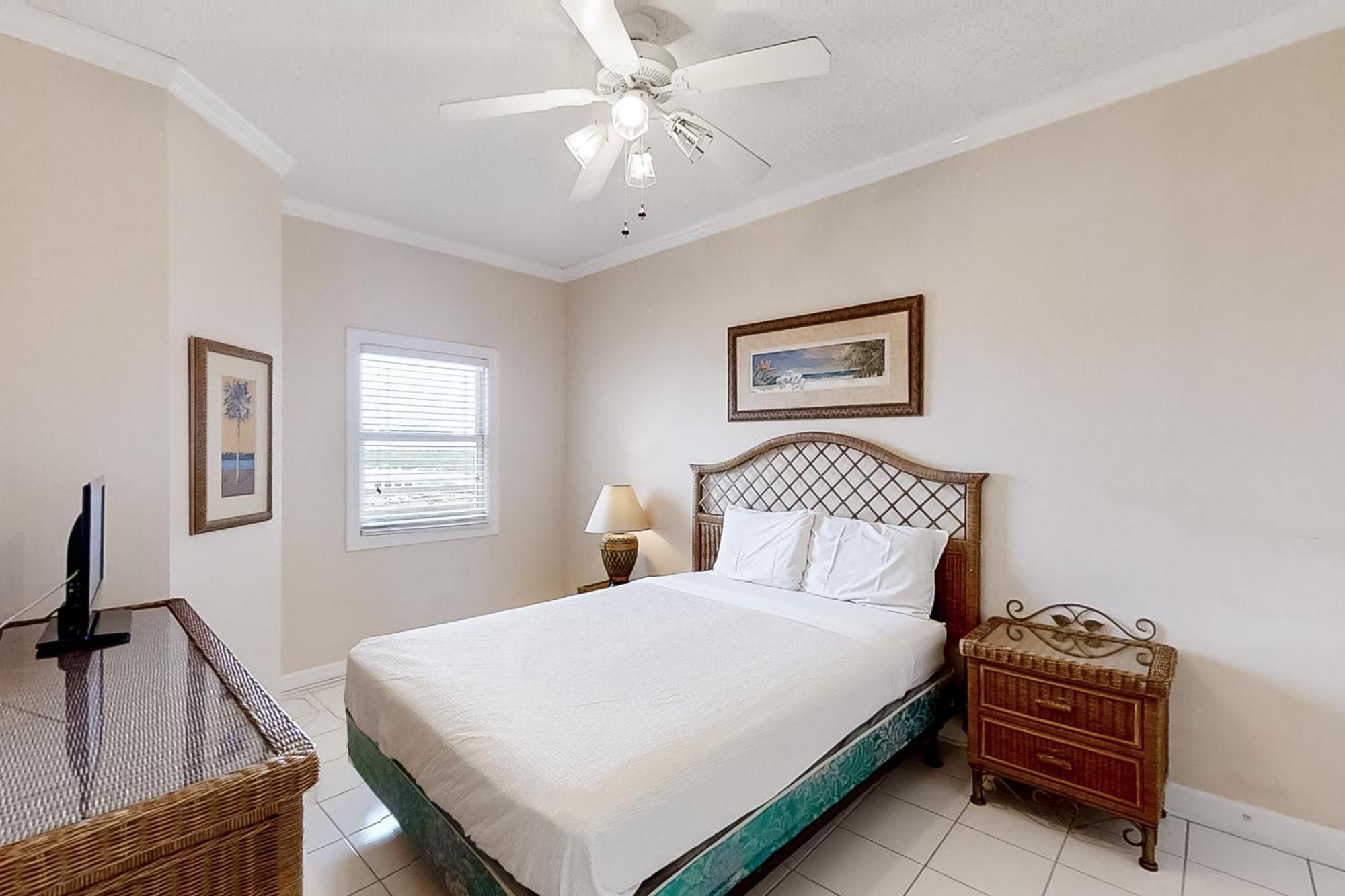 The Enclave 606 Apartment