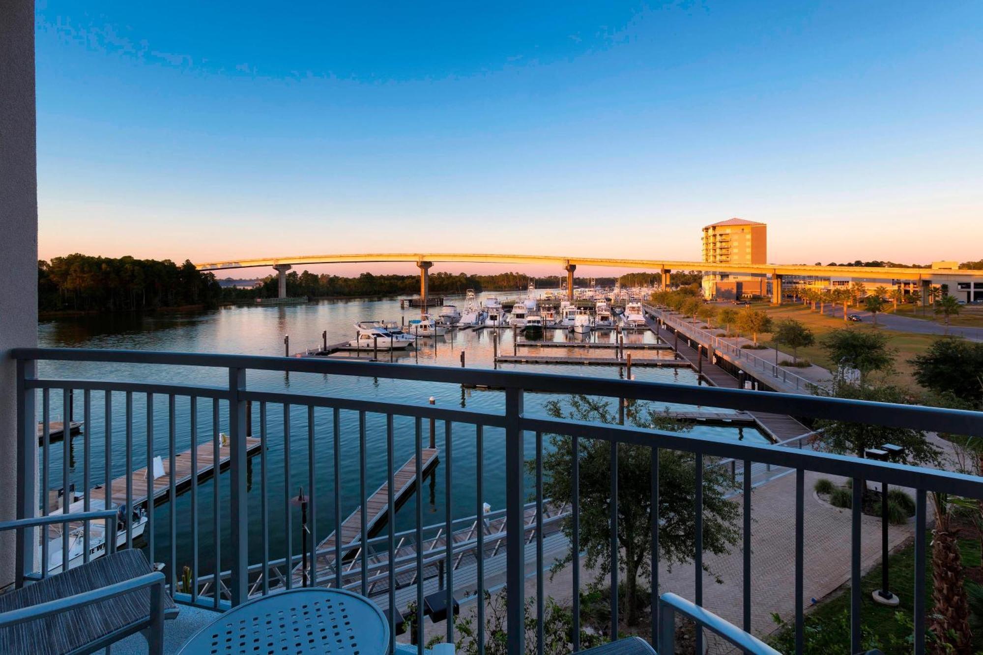 Hotel Springhill Orange At The Wharf