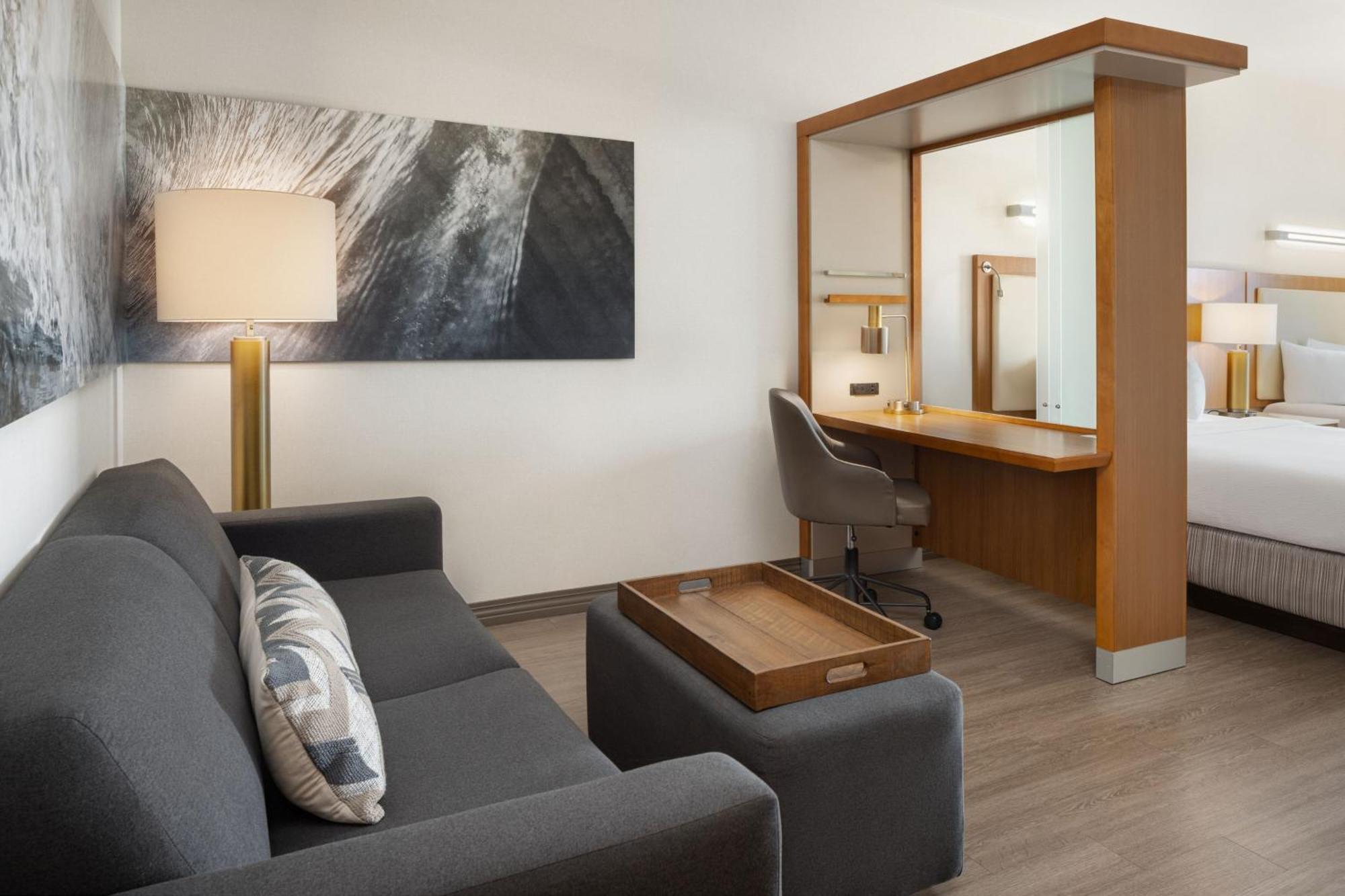 Hotel Springhill Orange At The Wharf 3*