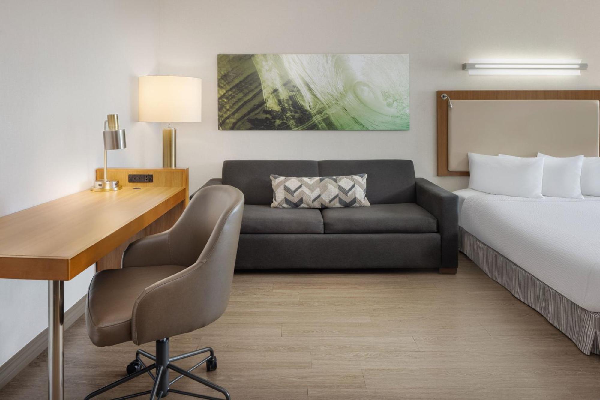 Hotel Springhill Orange At The Wharf Orange Beach