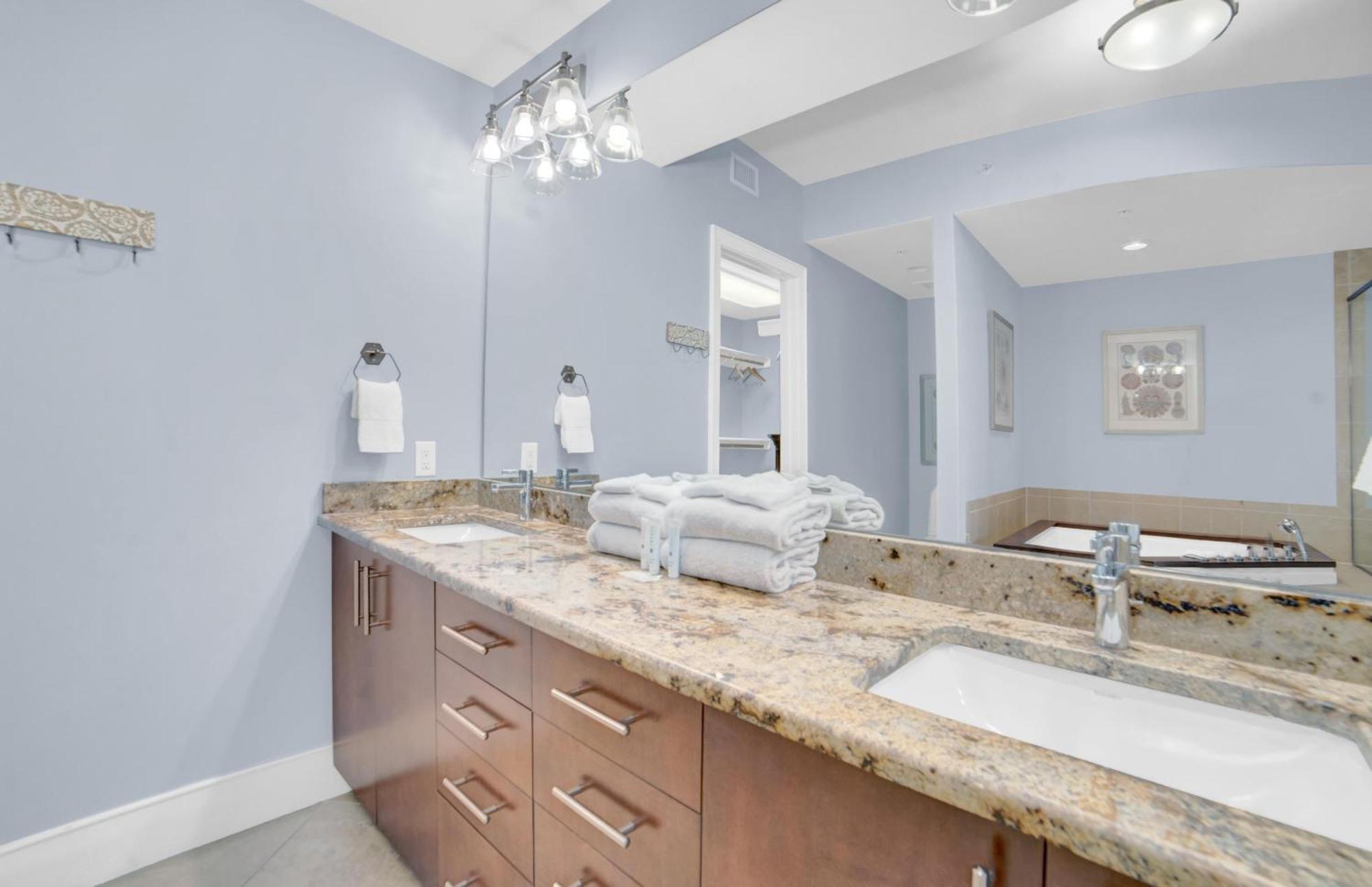 Turquoise Place 1405c Orange Beach