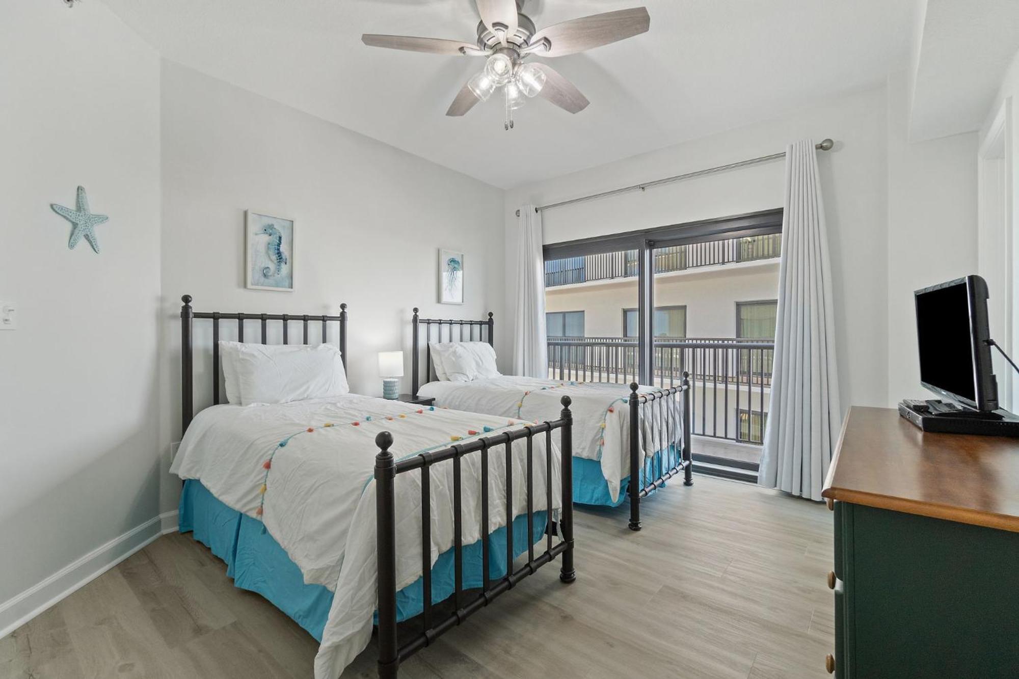 The Palms 504 By Collection