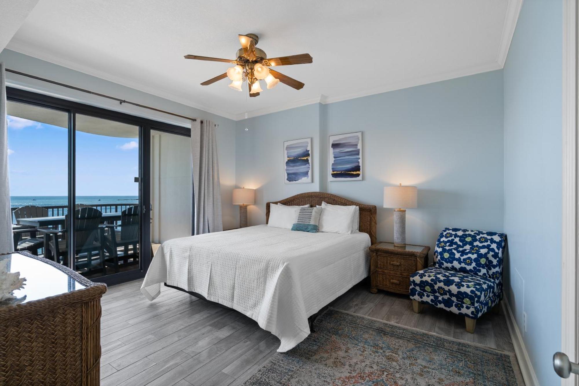 Grand Pointe Unit 205 Holiday home