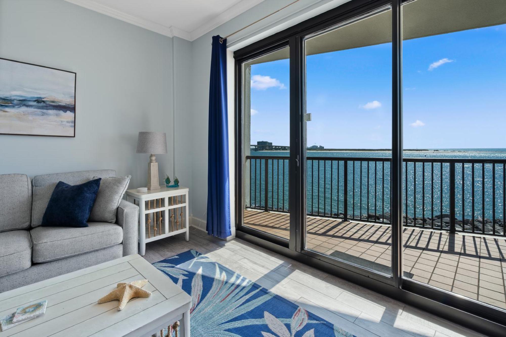 Holiday home Grand Pointe Unit 205