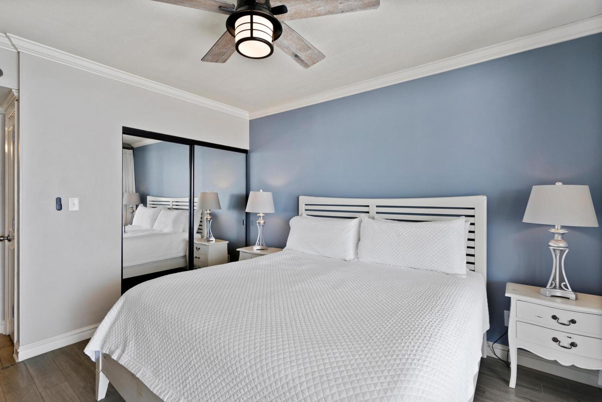 Holiday home White Caps 1206 By Liquid Life