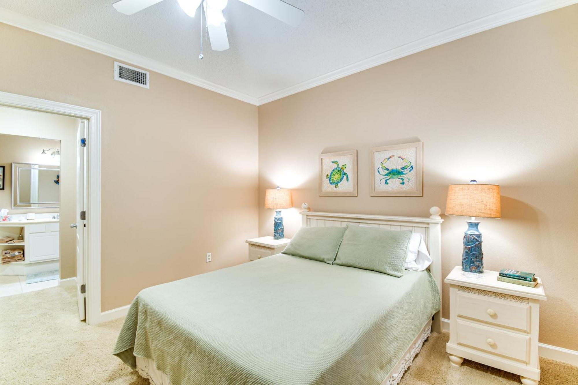 Apartment Waterfront Orange With Bayside Balcony! *