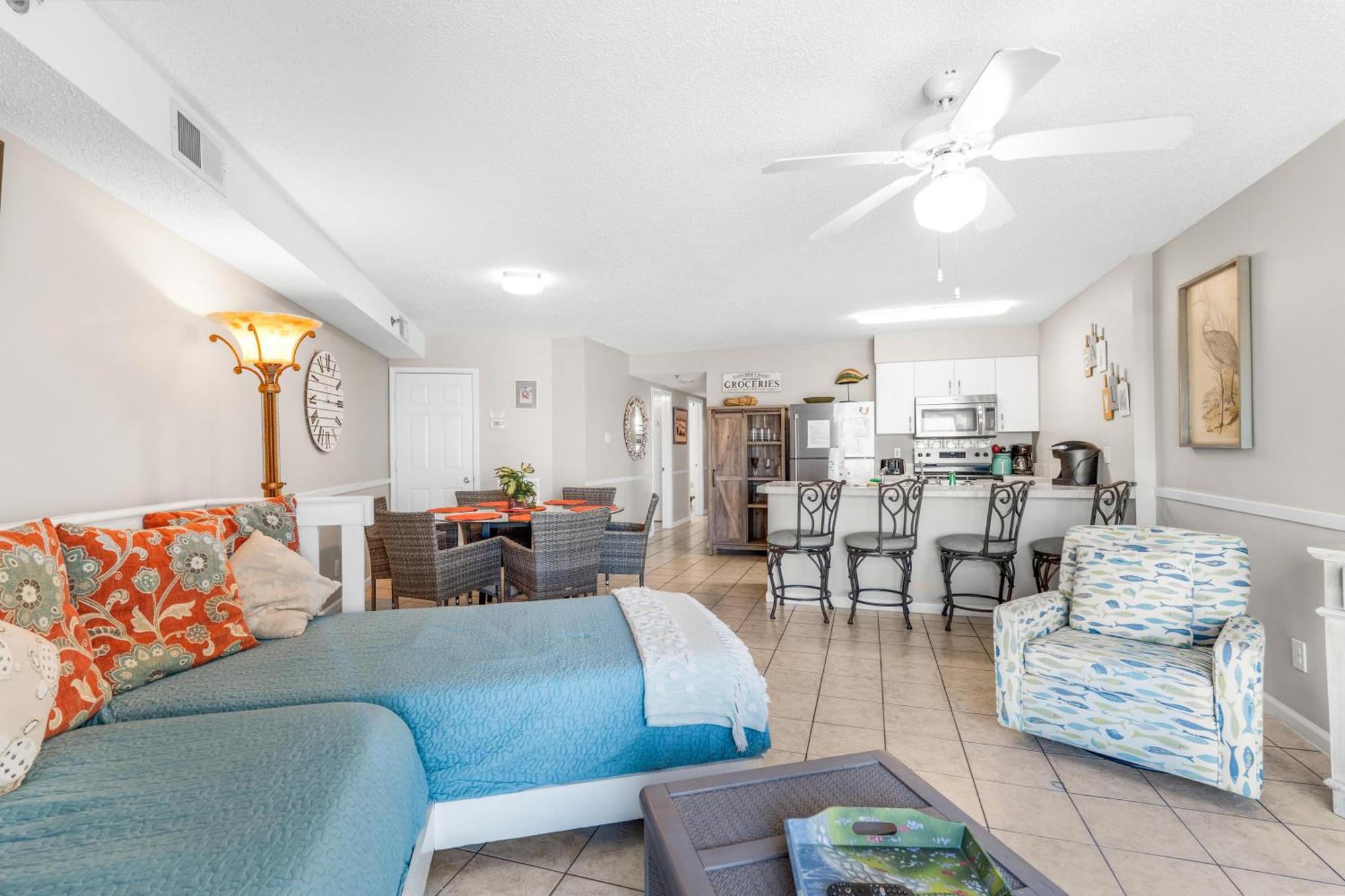 Tradewinds 906 Holiday home