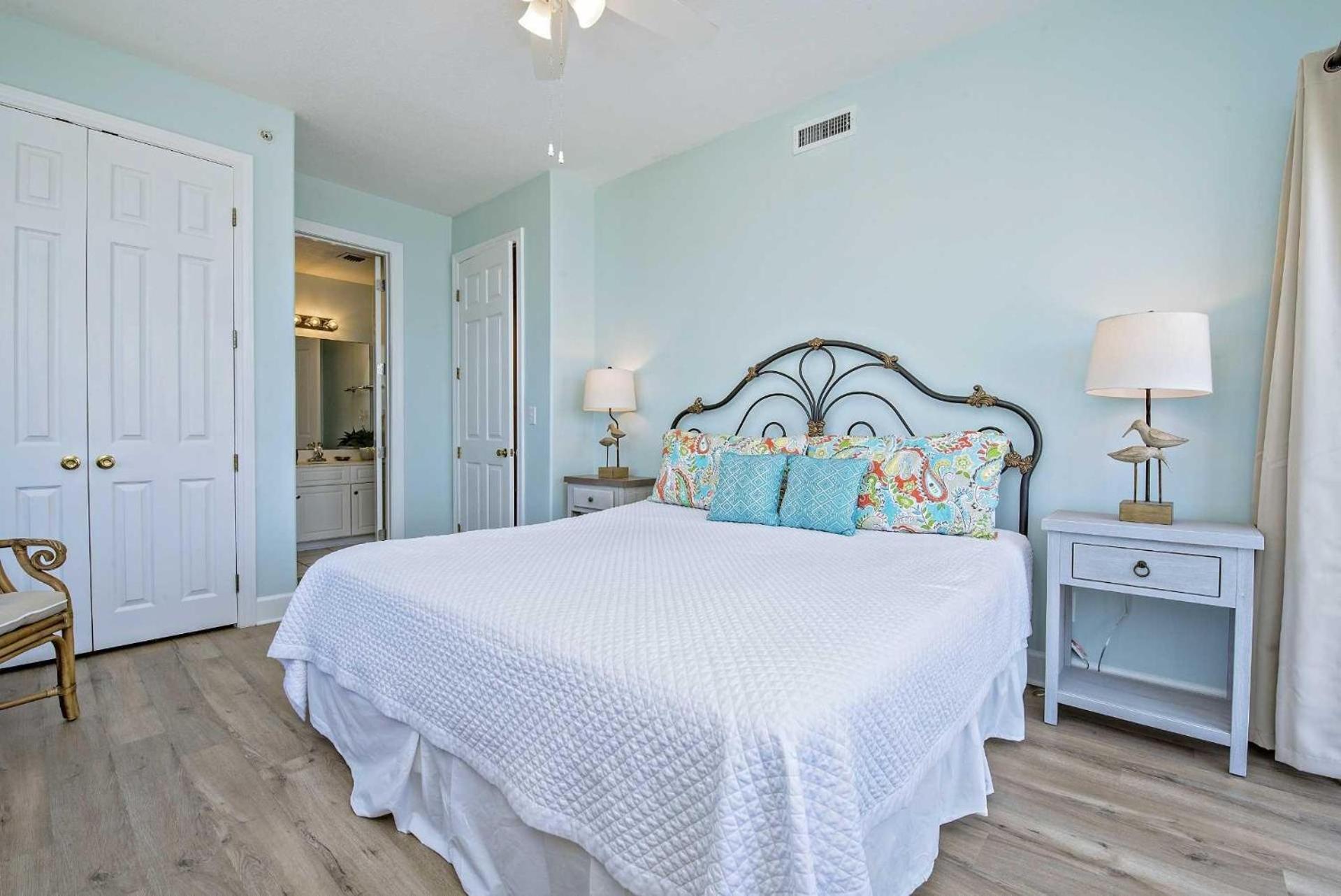 Regency Isle 1001 Holiday home *