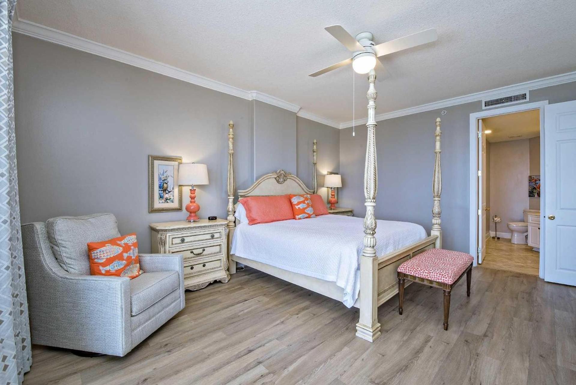 Regency Isle 1001